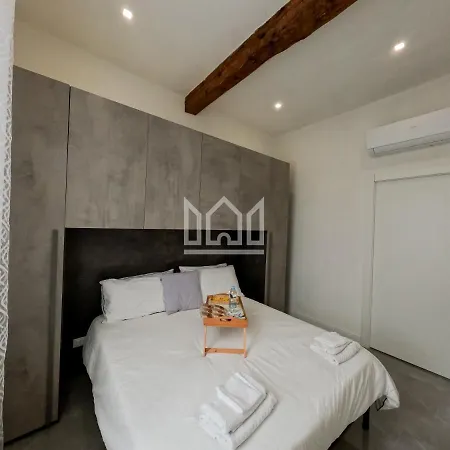 Gold River House Appartamento Ferrara
