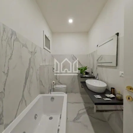 Apartamento Gold River House Ferrara