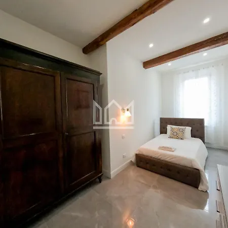 Gold River House Lägenhet Ferrara